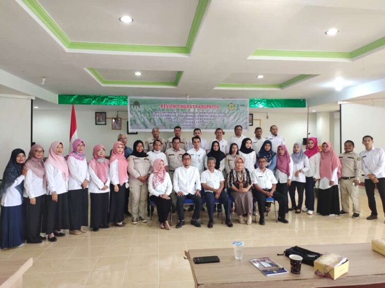 Dinas Pertanian Peternakan dan Perkebunan (DPPP) Kabupaten Ketapang melakukan pertemuan review bulanan tingkat kabupaten.